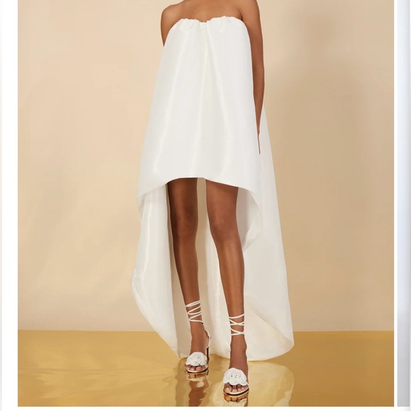 NWOT BCBGMAXAZRIA Bronwen, strapped, Bubble Hem, High-Low Gown, White, Size 4 - Picture 4 of 13